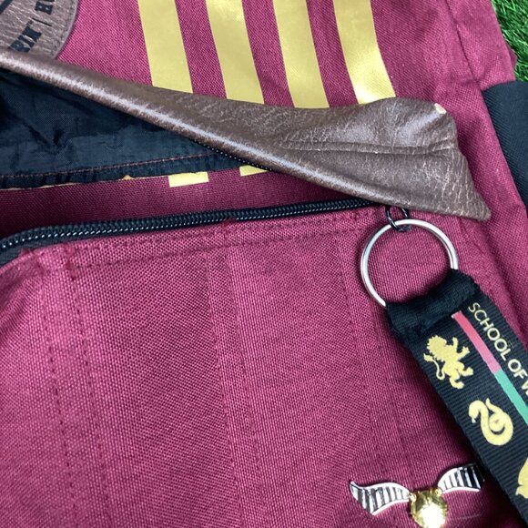 Harry Potter Hogwarts Backpack - Picture 15 of 16